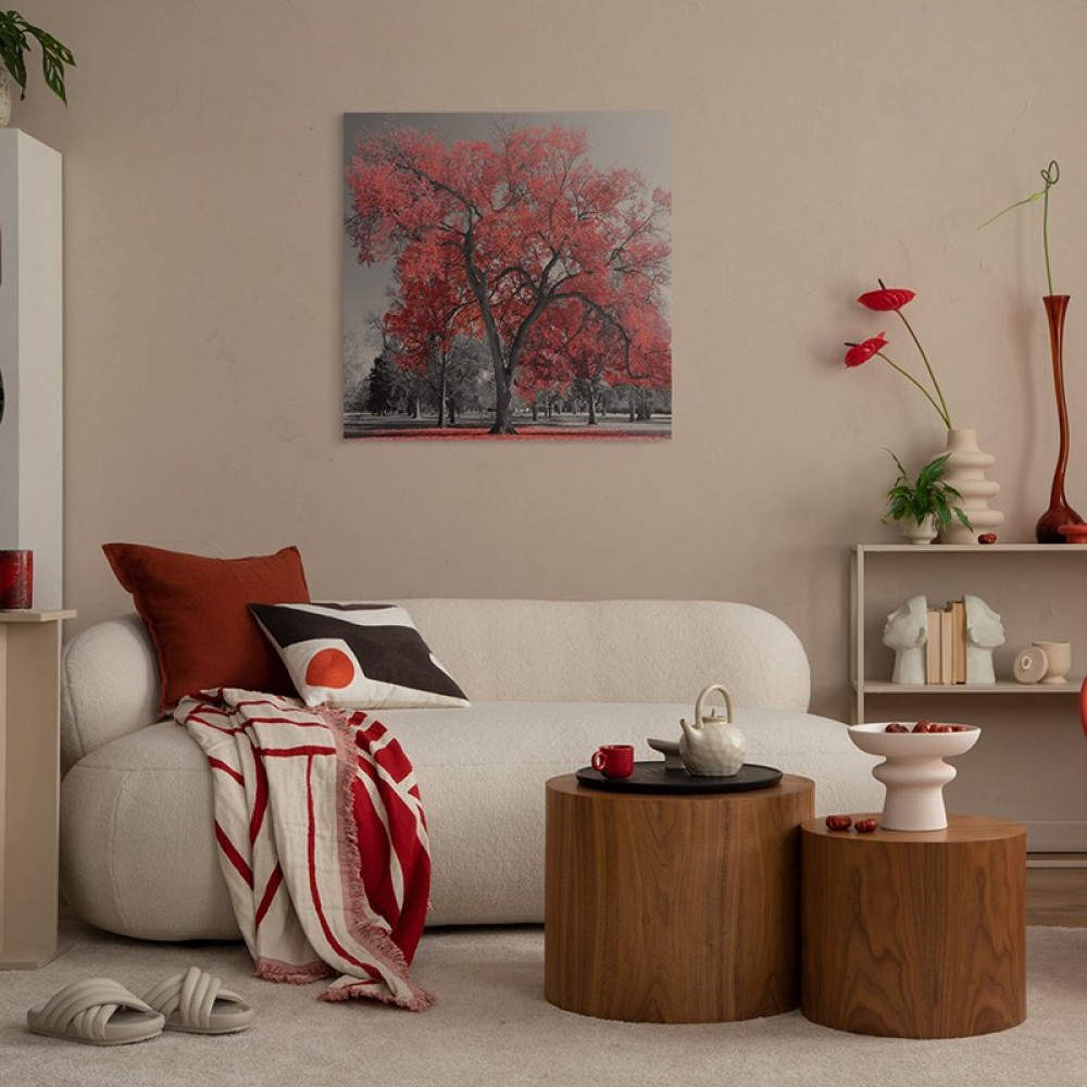 Big red tree